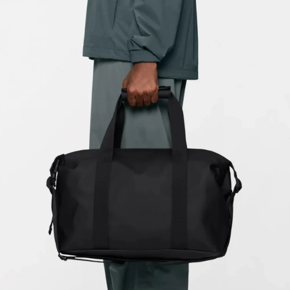 Rains Black Weekend Duffel Bag Unisex small